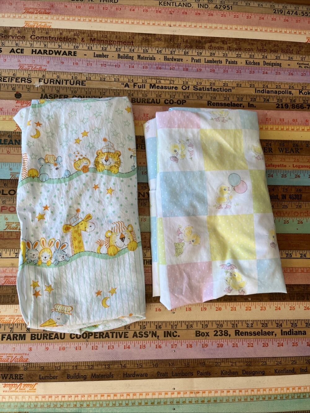 Vtg 70s Crib Sheet Yellow Bear Chick LionsBears Baby Retro Kitschy 2 Pcs Fabric